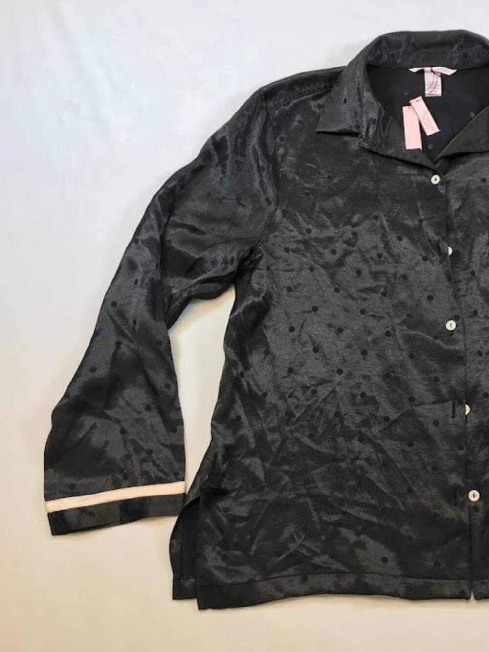 NWT Victorias Secret Long Sleeve Polka Dot Pajama Shirt Black Medium - Picture 4 of 12